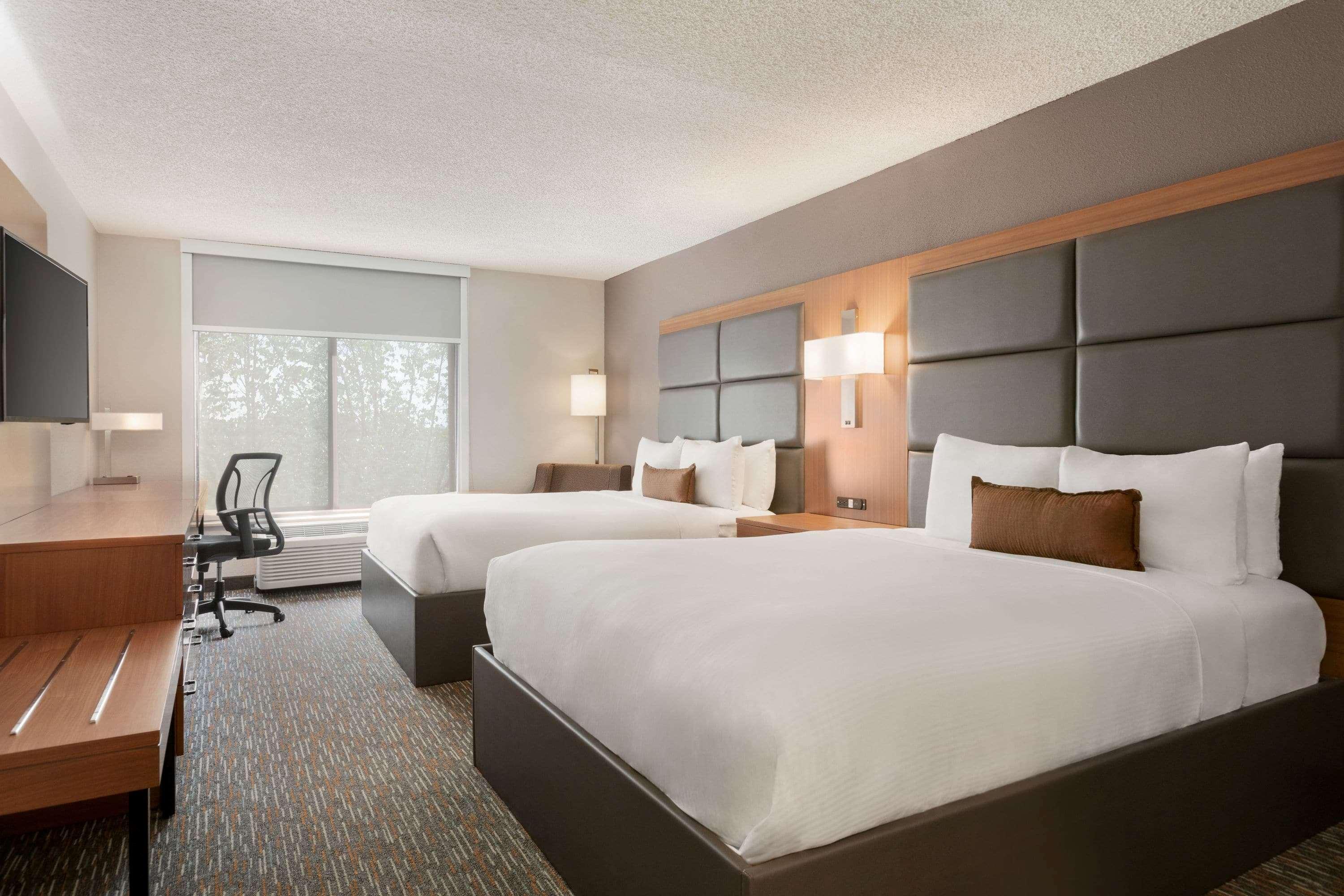 Wingate By Wyndham Cincinnati בלו אש מראה חיצוני תמונה