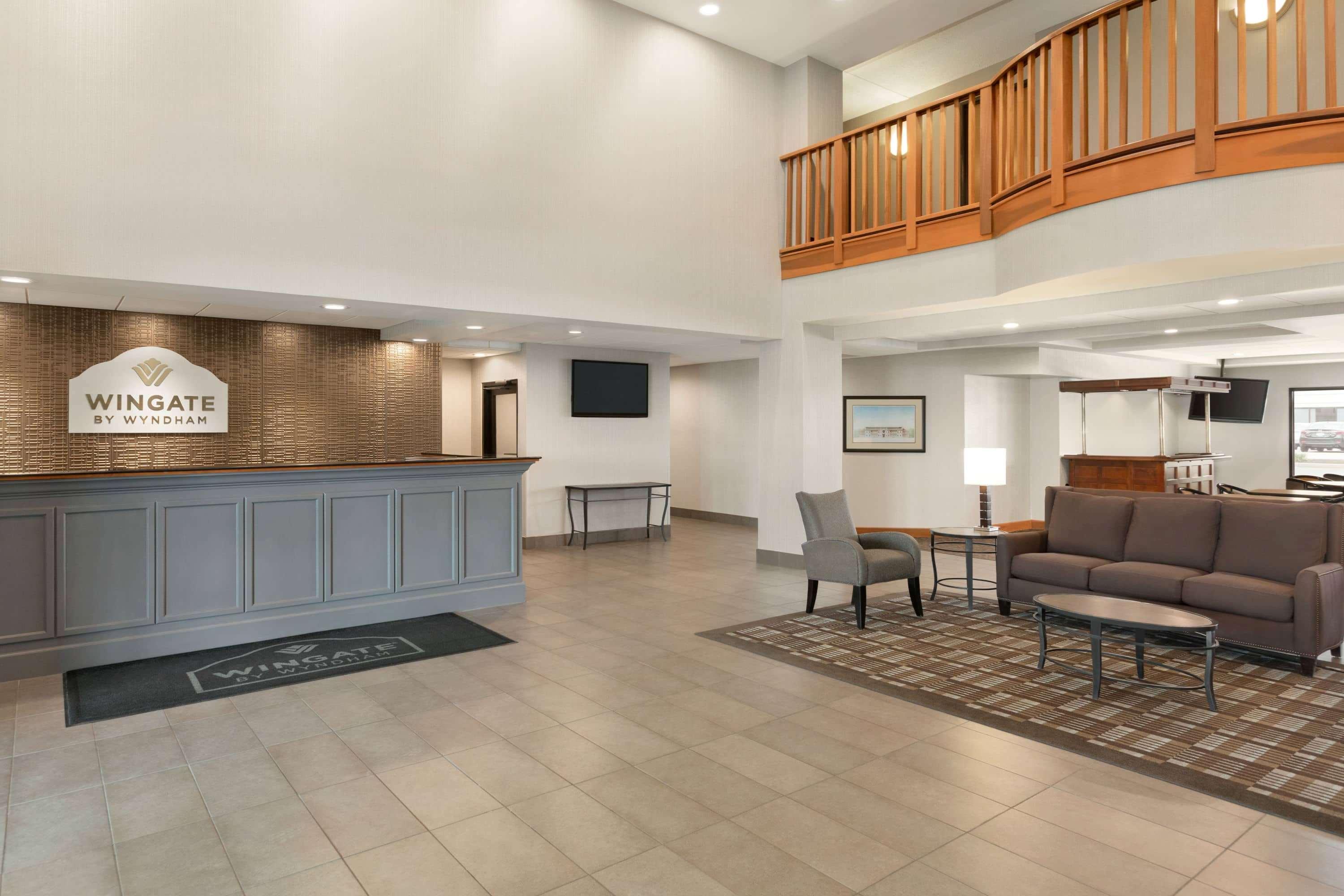 Wingate By Wyndham Cincinnati בלו אש מראה חיצוני תמונה