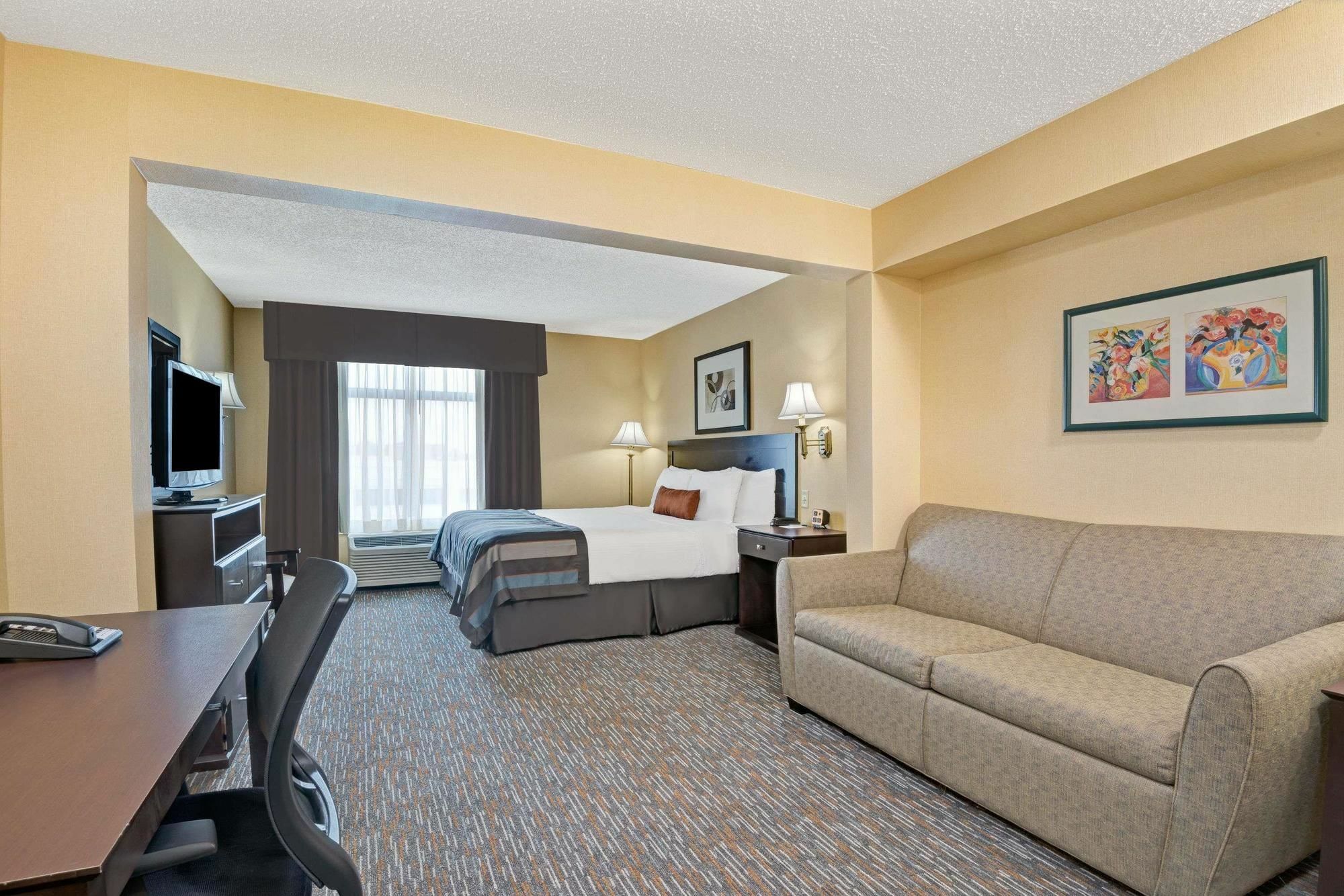 Wingate By Wyndham Cincinnati בלו אש מראה חיצוני תמונה